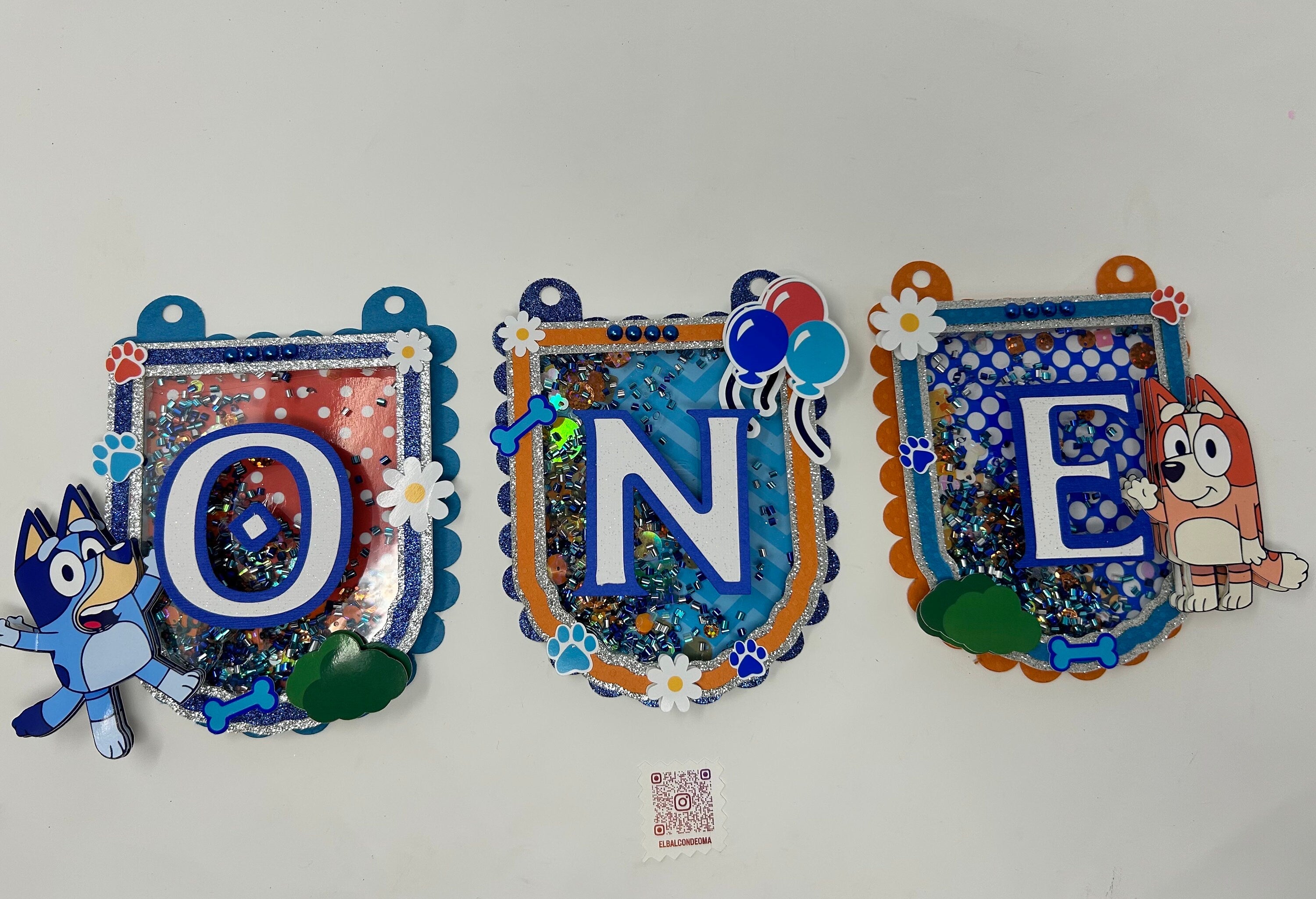 One High Chair Banner Blue y Bingo Dog First Birthday Party