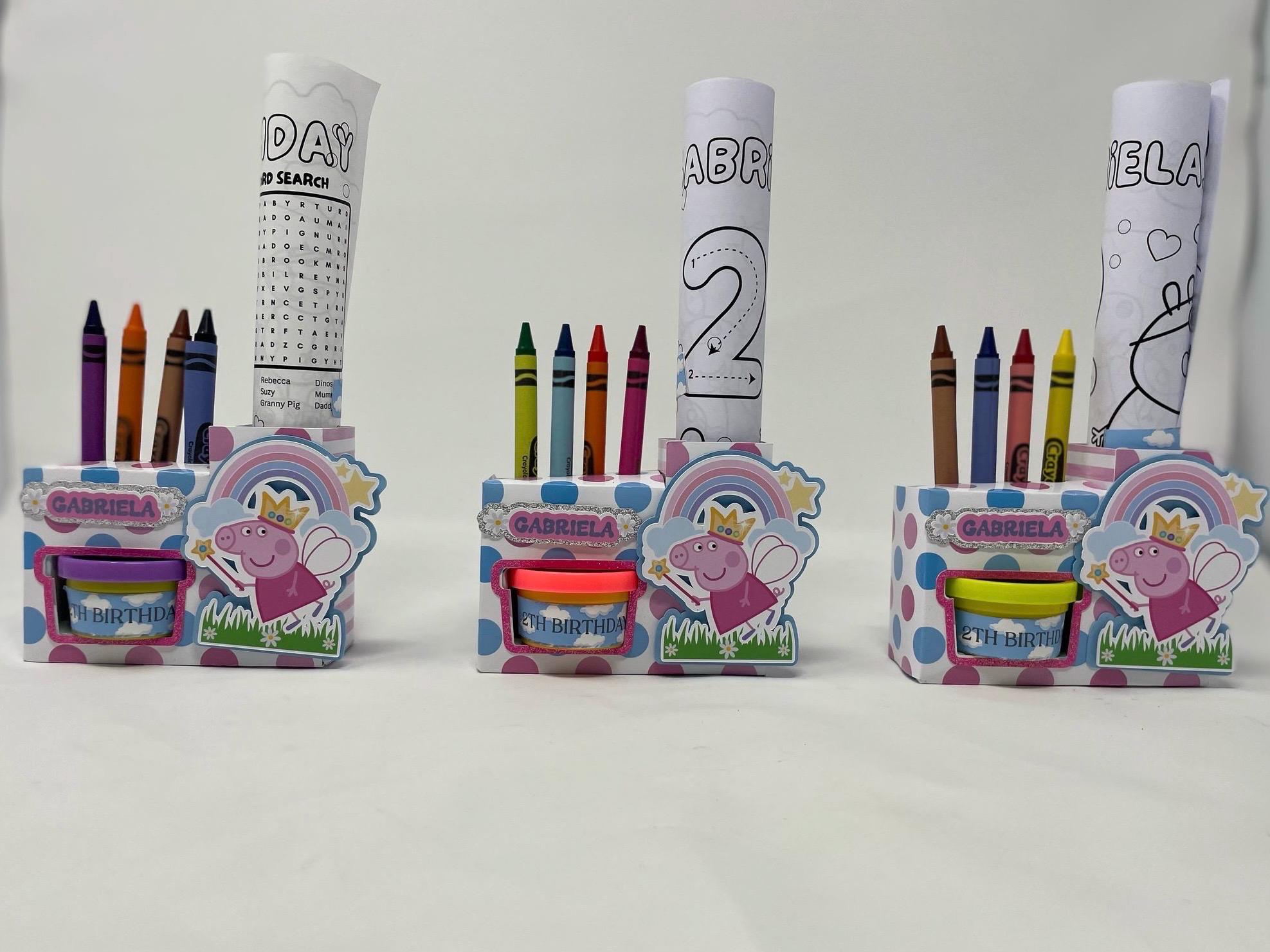 Personalized Activy Box Play-doh Party Favor With Coloring Paper and Crayons Peppa Pig