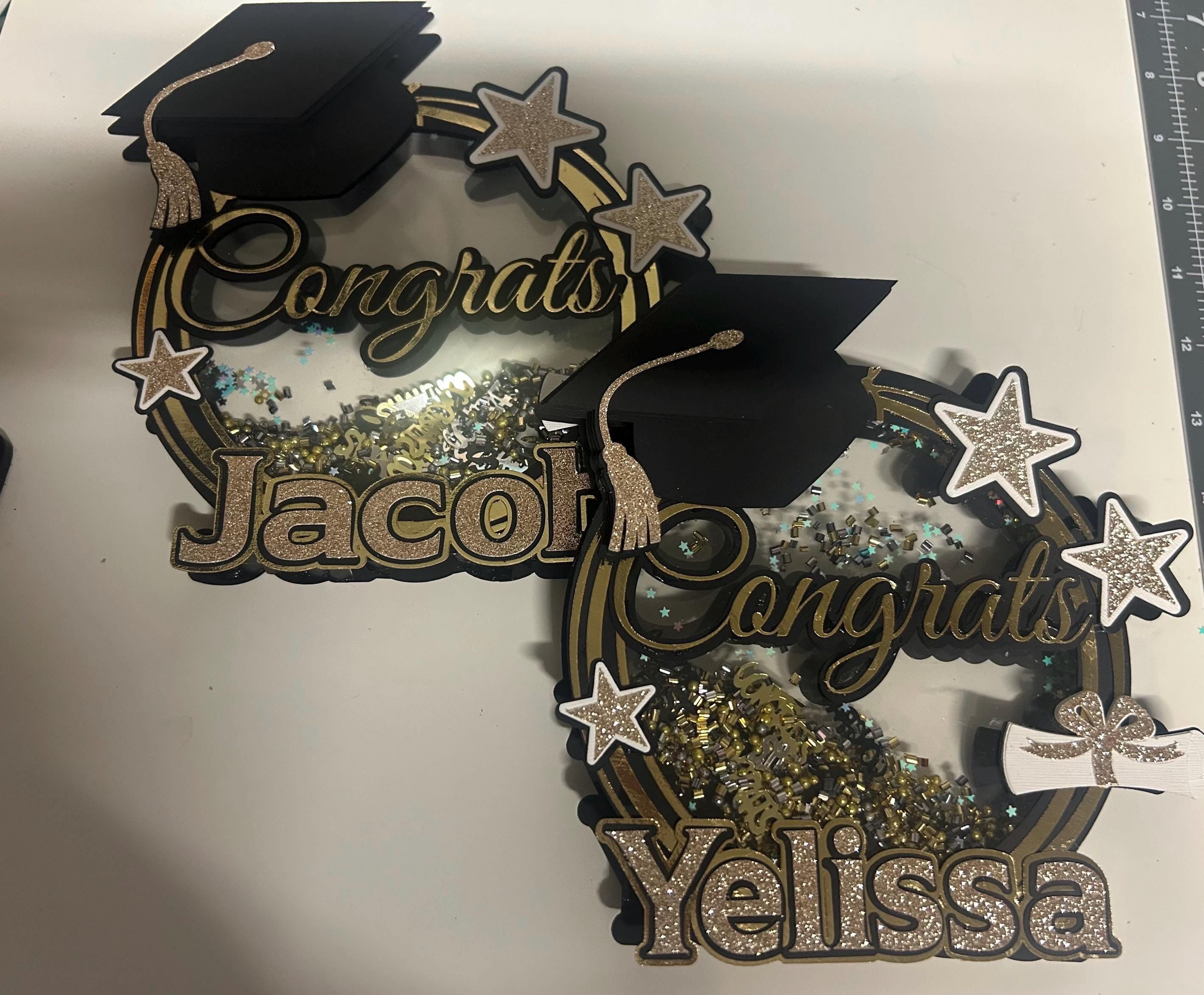Graduation Cake Topper – Class of 2025 Personalized Shaker