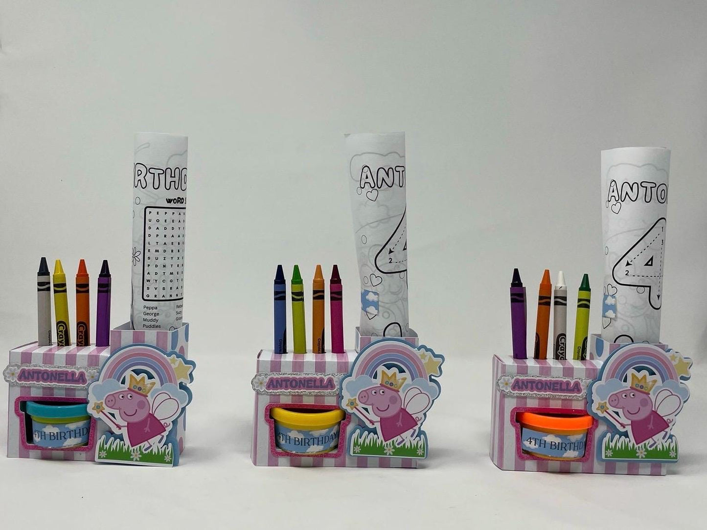 Personalized Activy Box Play-doh Party Favor With Coloring Paper and Crayons Peppa Pig