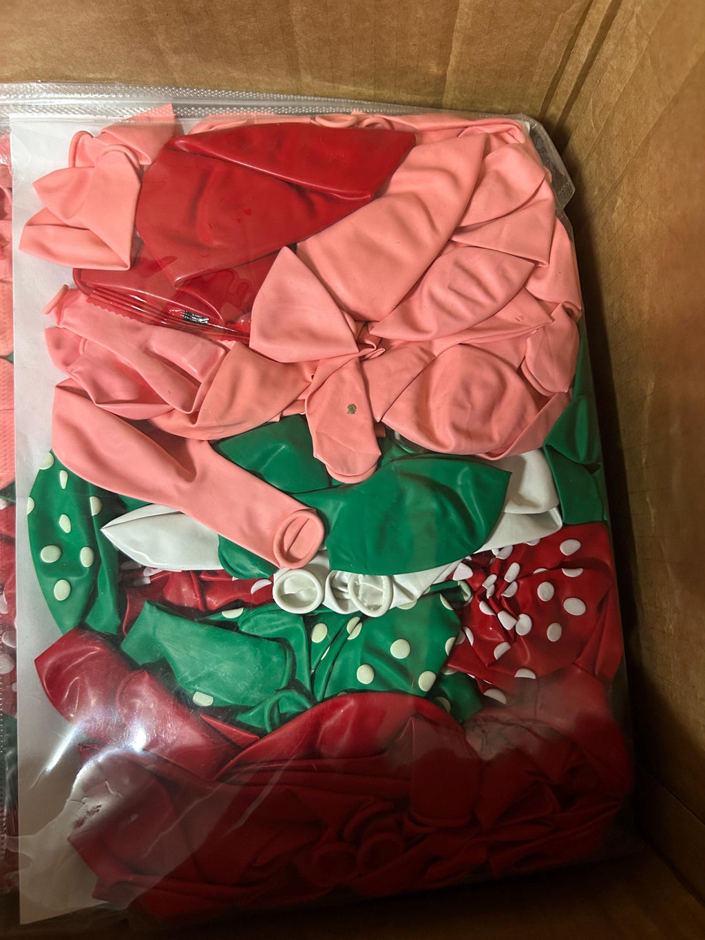 Strawberry Shortcake Balloon Garland Kit, Berry Birthday Decor, Girl Party Balloons, Sweet One Theme, Summer Celebration Setup