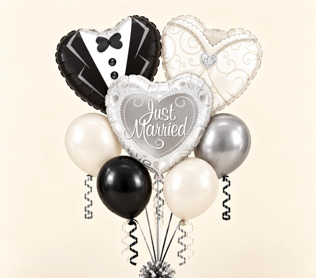 Just Married Balloon Bouquet, Wedding Balloon Set, Bride and Groom Balloons, Black and White Wedding Decor, Bridal Shower Balloons